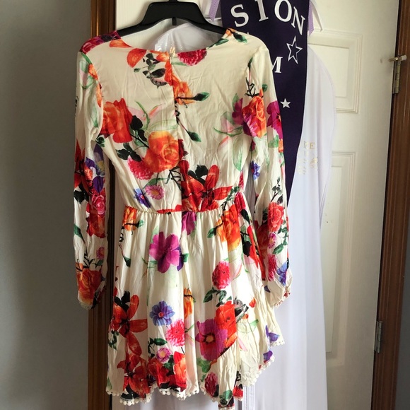 Romper - Picture 2 of 4